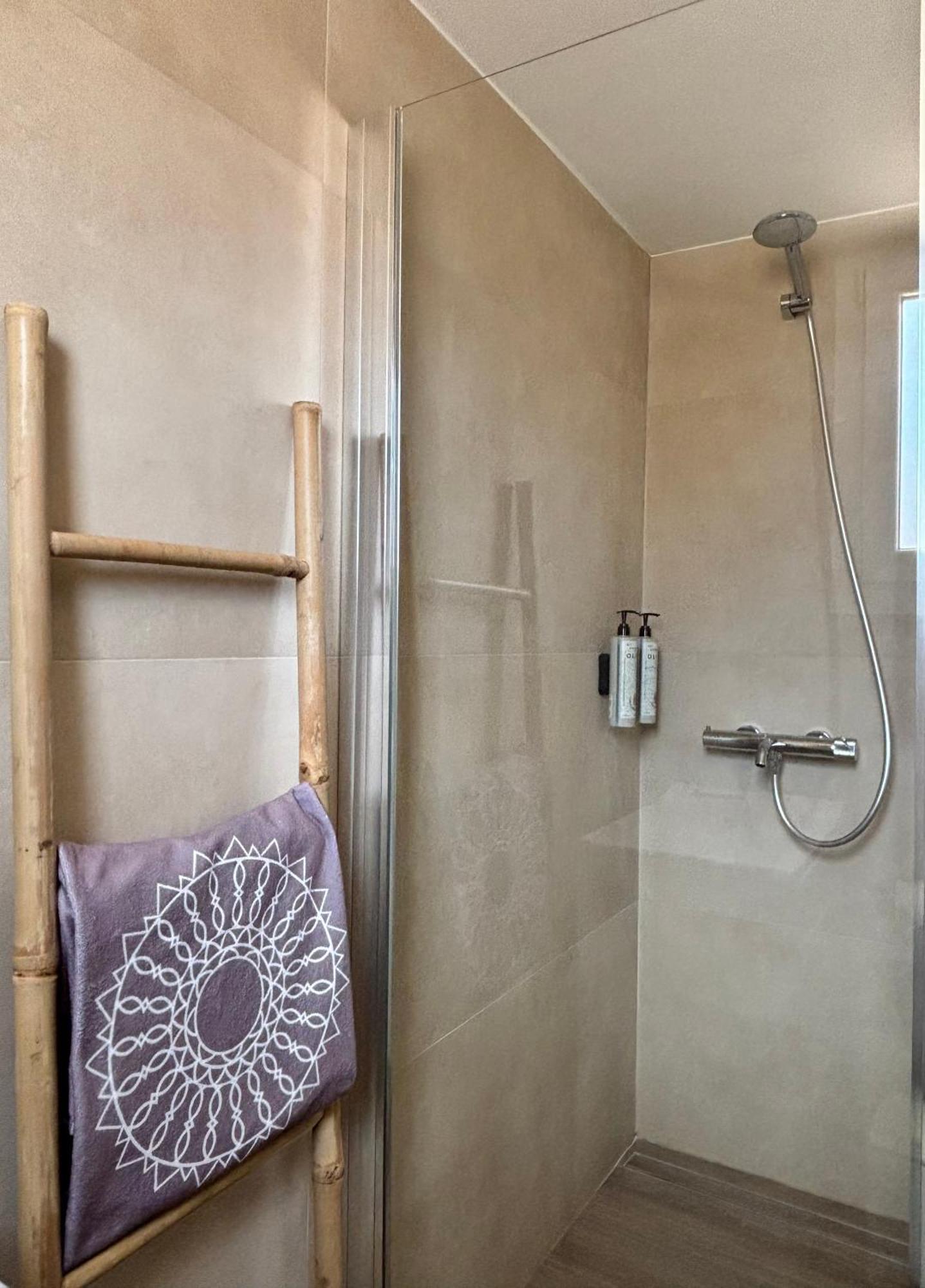 Cerro Fine Living Эрмуполис